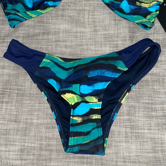 Multicolor Bikini Set - Picture 2 of 6